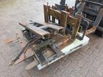 Diverse Fem 2 vorkenborden met vorken 2.5 tons, Ophalen, Zo goed als nieuw