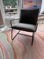Grijze stoel met zwart metalen leuning, Huis en Inrichting, Stoelen, Ophalen, Gebruikt, Metaal, Eén