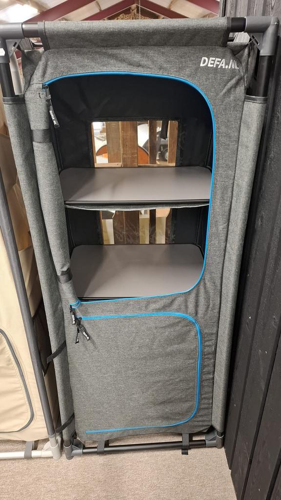 Defa campingkast schuin, Caravans en Kamperen, Ophalen of Verzenden, Zo goed als nieuw, Campingkast