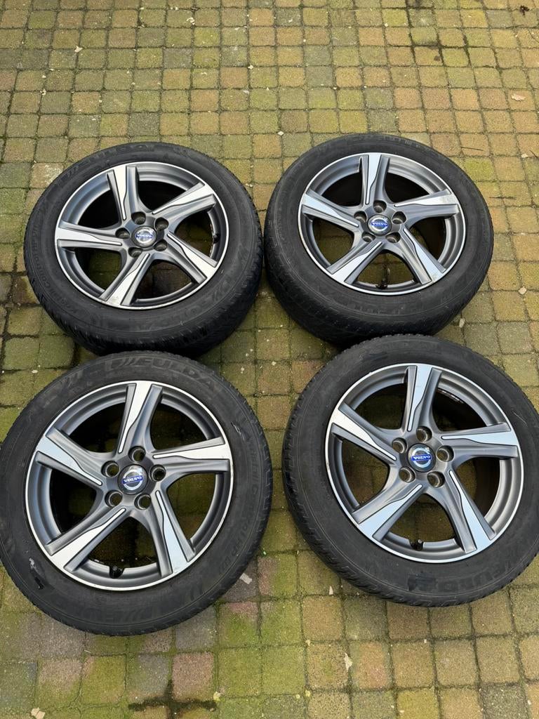 Volvo V40 Ixion 16” Velgen, Ophalen, 16 inch, Banden en Velgen, 205 mm