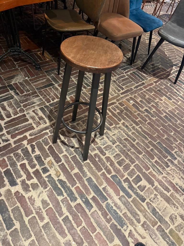 Barkrukken, Ophalen, Zo goed als nieuw, 60 tot 90 cm