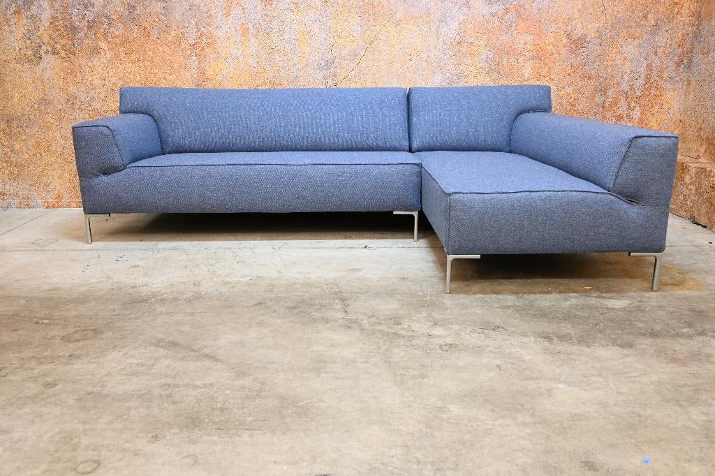 NIEUWbeklede Design on Stock Bloq hoekbank in Amdal stof, 250 tot 300 cm, Design on Stock, Hoekbank, Design on Stock