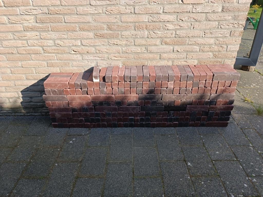 Partij waaltjes voor in je tuin of terras, Doe-het-zelf en Verbouw, Metselstenen, Ophalen, Bakstenen