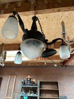 Antieke hanglamp met glazen kelken, Ophalen, Gebruikt, Glas, 50 tot 75 cm