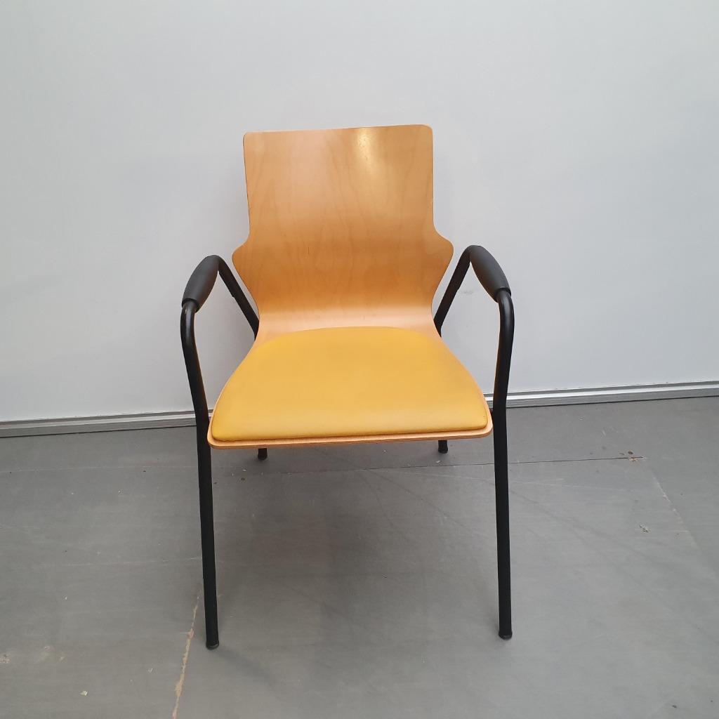 set 6x Interstuhl kantinestoelen houten zit en stalen frame, Ophalen, Gebruikt, Hout, Vijf, Zes of meer stoelen