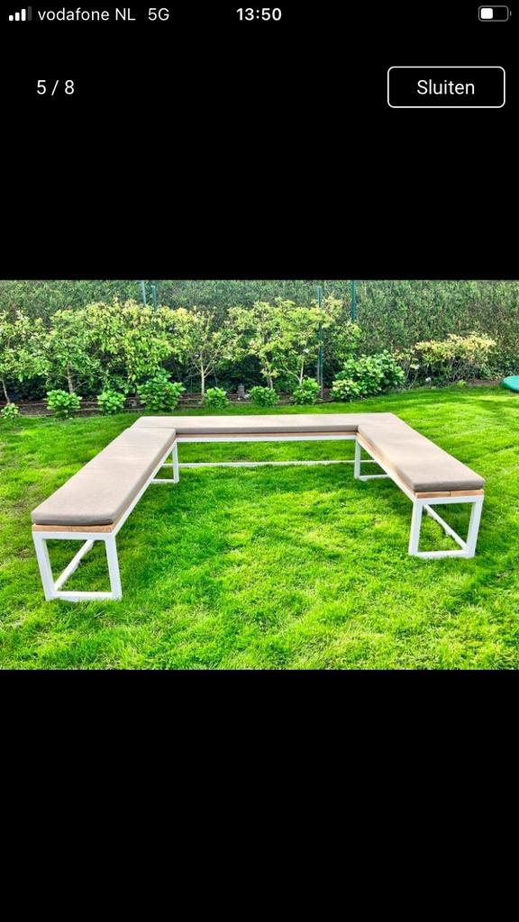 Bankjes 2x  wit staal en stijgerhout, Tuin en Terras, Picknicktafels, Ophalen of Verzenden, Zo goed als nieuw, Rechthoekig