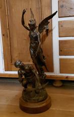 Beelhouwerk brons legering van Charles Vital, Ophalen