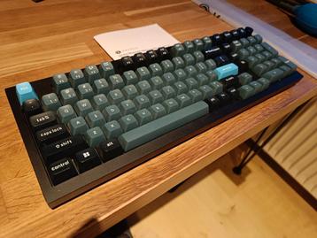 Keychron Q5 Pro - premium mechanisch toetsenbord beschikbaar voor biedingen
