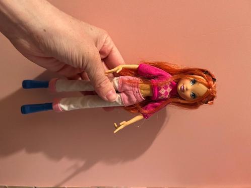 Winx Shopping Spree Bloom, Verzamelen, Poppen, Zo goed als nieuw, Pop, Ophalen of Verzenden