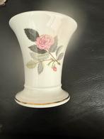 Wedgwood Hathaway rosé vintage, Ophalen of Verzenden, Zo goed als nieuw