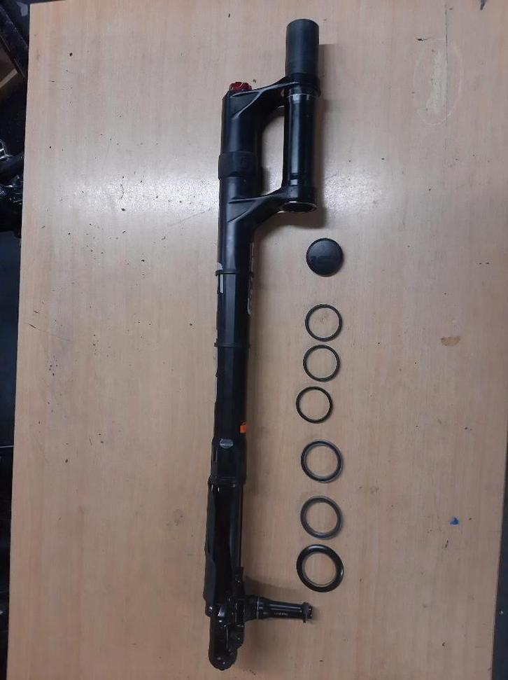 Cannondale lefty voorvork plus wielset, Fietsen en Brommers, Fietsonderdelen, Gebruikt, Mountainbike, Voorvork, Ophalen of Verzenden