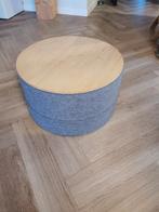 Antracieten poef met houten dienblad, Huis en Inrichting, Banken | Voetenbanken en Poefen, Gebruikt, Rond, Minder dan 50 cm, 50 tot 75 cm