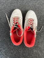 Voetbalschoenen - maat 40,5, Sport en Fitness, Voetbal, Maat XS of kleiner, Ophalen, Gebruikt, Schoenen