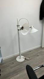 Aangeboden vintage staande lamp, Jaren 1960/1970, 100 tot 150 cm, Metaal, Zo goed als nieuw