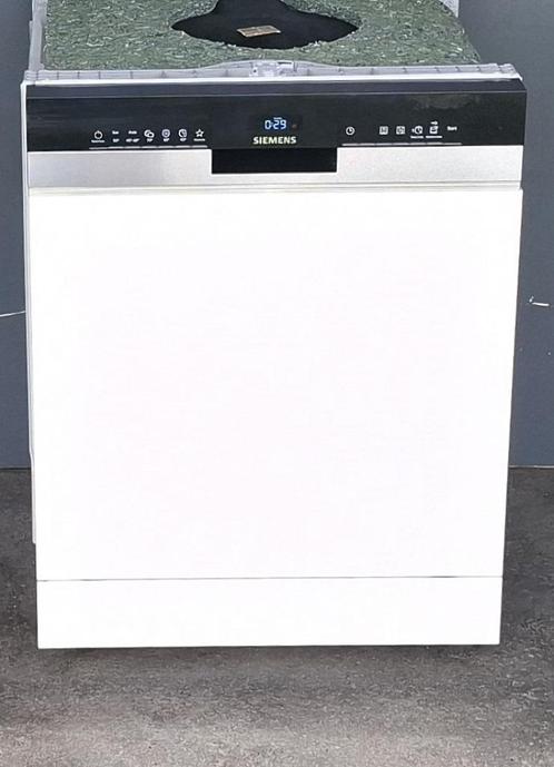 Siemens  inbouw vaatwasser 46 dB en half geintegreerd, Witgoed en Apparatuur, Vaatwasmachines, Zo goed als nieuw, Inbouw, Minder dan 85 cm