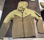 ** Nike Tech Fleece traingingspak maat S **, Kleding | Heren, Sportkleding, Ophalen of Verzenden, Zo goed als nieuw, Grijs, Algemeen