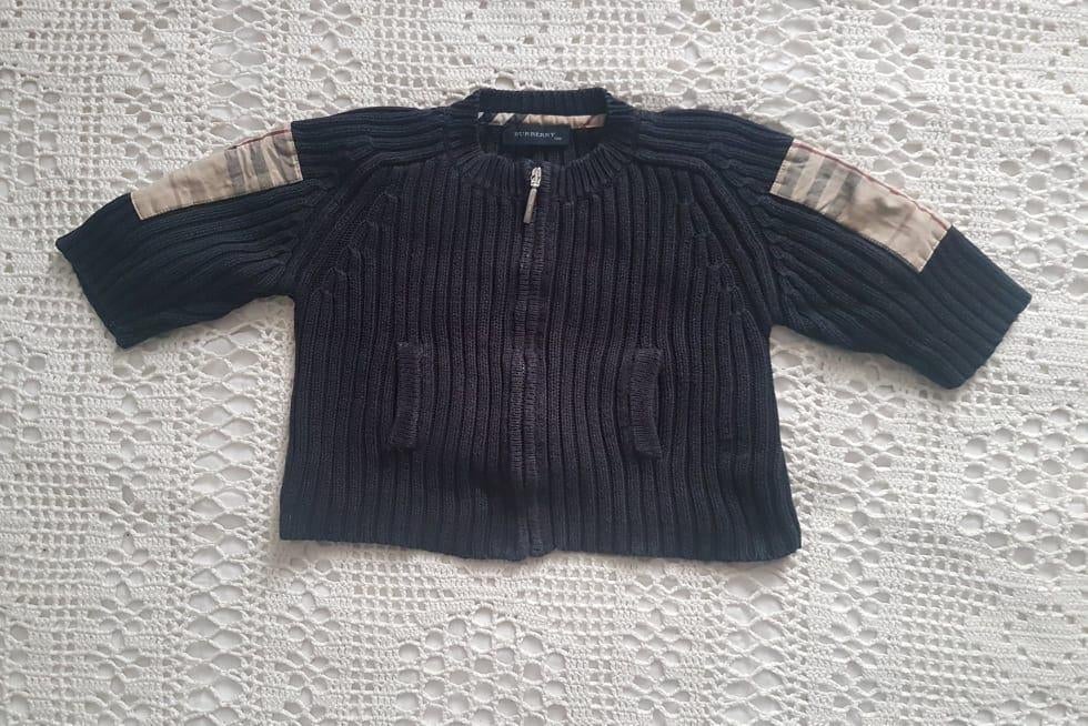 Burberry Baby vestje donkerblauw 80, Kinderen en Baby's, Verzenden, Zo goed als nieuw, Jongetje of Meisje, Truitje of Vestje