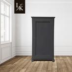 Landelijke klassieke kast, eendeurs, legkast, linnenkast, Antiek en Kunst, Antiek | Meubels | Kasten, Ophalen of Verzenden