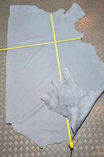 Rund - Leer Ice-Blue(zie omschrijving!), Hobby en Vrije tijd, Stoffen en Lappen, Overige kleuren, 120 cm of meer, Leer of Kunstleer