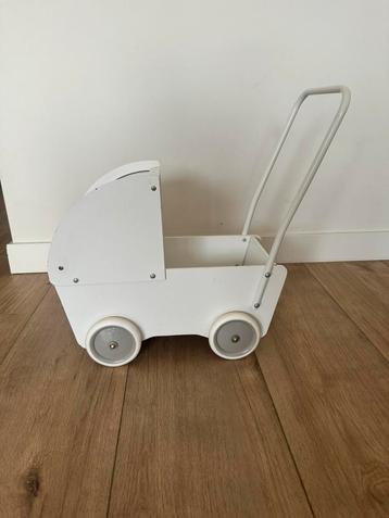 Petite Amélie poppenwagen