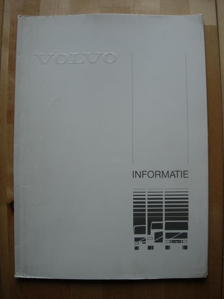 Volvo Truck Mapje ca 1990 - F16 F12 F10 NL12 NL10 FL7, Boeken, Auto's | Folders en Tijdschriften, Zo goed als nieuw, Volvo, Ophalen