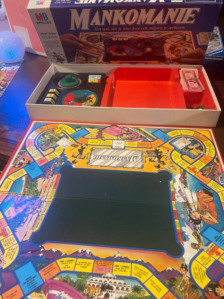 Mankomanie Bordspel - MB Spellen, Hobby en Vrije tijd, Gezelschapsspellen | Bordspellen, Zo goed als nieuw, Een of twee spelers