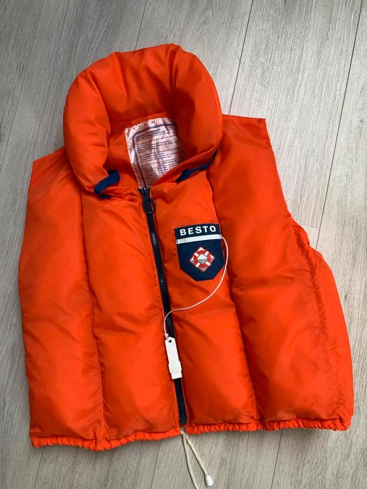 Zwemvest Volwassenen Maat M - Besto, Watersport en Boten, Accessoires en Onderhoud, Gebruikt, Overige typen, Ophalen of Verzenden