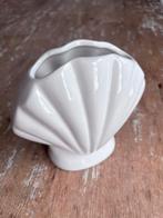 Vaasje pot schelp wit nieuw, Huis en Inrichting, Woonaccessoires | Vazen, Wit, Aardewerk of Porselein, Nieuw, Ophalen of Verzenden