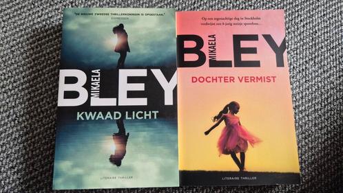 Mikaela Bley - Kwaad licht en Dochter vermist, Boeken, Thrillers, Zo goed als nieuw, Nederland, Ophalen of Verzenden