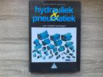 Hydrauliek & Pneumatiek voor mobiele werktuigen, Boeken, Gelezen, M. J. van de Velde, Ophalen of Verzenden, Werktuigbouwkunde