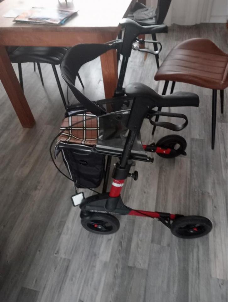 Zeer nette rollator voor de verkoop, Diversen, Rollators, Ophalen of Verzenden