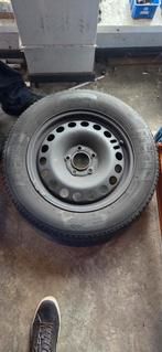 Winterbanden 215/60 R16, Auto diversen, Ophalen, Gebruikt