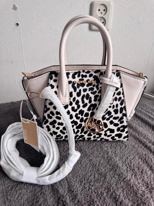Michael Kors limited edition luipaardprint hand/schoudertas, Sieraden, Tassen en Uiterlijk, Tassen | Damestassen, Nieuw, Handtas