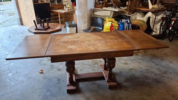 Te Koop, klassieke eettafel,  uitklapbaar, Antiek en Kunst, Antiek | Meubels | Tafels, Ophalen