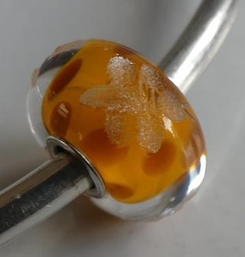 Trollbeads HONINGBIJ (gegraveerde DAGKRAAL 2020) beschikbaar voor biedingen