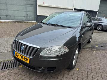 Fiat Croma 2.2 16V Premium AUTOMAAT/AIRCO/NAVI/NAP beschikbaar voor biedingen
