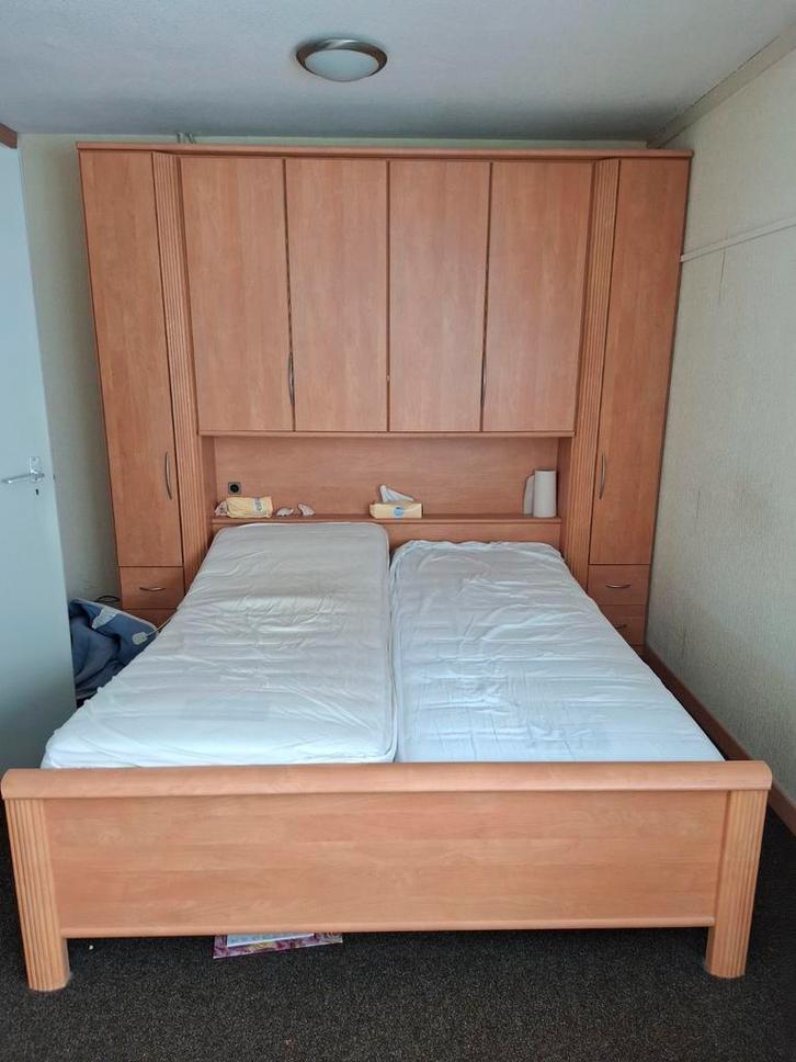 Tweepersoonsbed met opbergruimte, Huis en Inrichting, Slaapkamer | Bedden, Gebruikt, Tweepersoons, 160 cm, 200 cm, Hout, Bruin