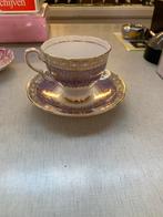 Royal Stafford theekop en schotel Purple Gold Gilgit Rose, Antiek en Kunst, Ophalen of Verzenden