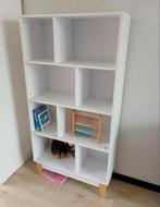 Witte Boekenkast met Houten Poten 75 cm breed 148 cm hoog, Ophalen, Met plank(en), Kunststof, 100 tot 150 cm