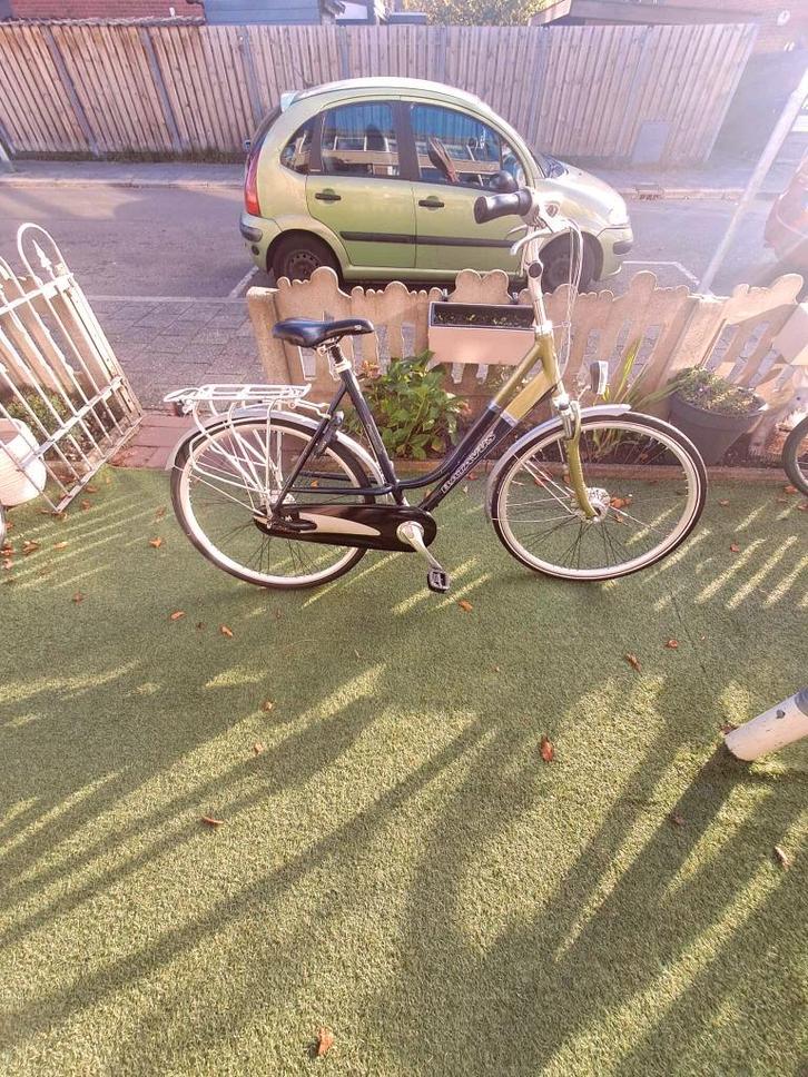 batavus 28inch fiets, Fietsen en Brommers, Fietsen | Dames | Omafietsen, Gebruikt, 56 cm of meer, Versnellingen, Ophalen