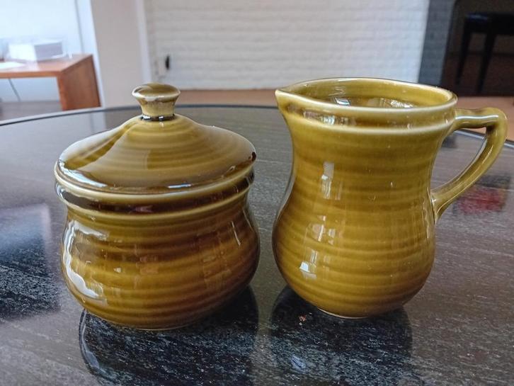Suikerpot nr.1817 en melkkannetje nr.1816 Royal Goedewaagen, Antiek en Kunst, Antiek | Servies los, Ophalen