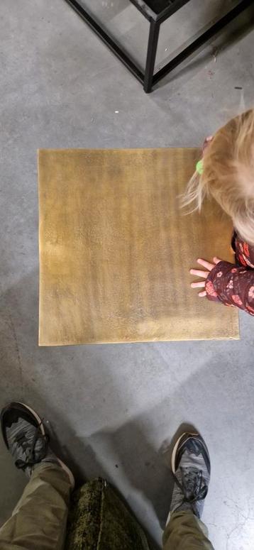 Salontafel Vierkant 80x80 beschikbaar voor biedingen