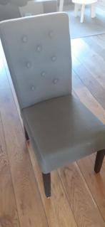 eetkamerstoel 4 stuks 3 jaar oud, Ophalen, Gebruikt, Grijs, Hout
