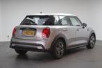MINI Hatchback Cooper Classic Automaat / LED / Airconditioni, Parkeersensor, Gebruikt, Met garantie (alle), Origineel Nederlands