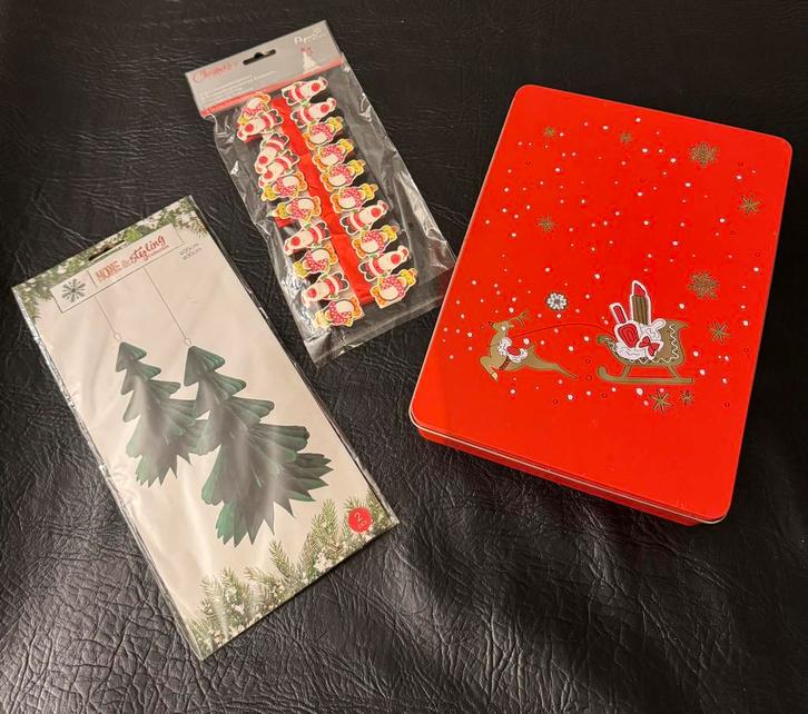 kerst kaart knijpers met lint + kerstboom versiering + blik, Diversen, Kerst, Nieuw, Ophalen of Verzenden