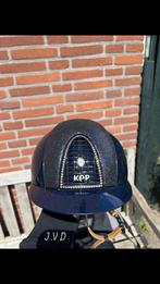 KEP ITALIA CROMO BLAUW MET SWAROVSKI, Ophalen of Verzenden, Zo goed als nieuw, Dressuur, Cap