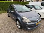 Renault Clio 1.6 16V 82KW AUTOMAAT 2006 94000KM !!, 535 kg, 4 cilinders, Blauw, Origineel Nederlands