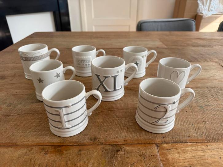8x Koffiemokken Bastion Collection Zo Goed Als Nieuw, Huis en Inrichting, Keuken | Servies, Zo goed als nieuw, Kop(pen) en/of Schotel(s)