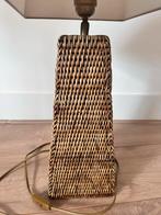 Birma rieten tafel lamp, Huis en Inrichting, Lampen | Tafellampen, Ophalen, Zo goed als nieuw, Minder dan 50 cm