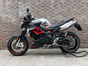 APRILIA SHIVER 900 (bj 2019) +- 14985 km super nette motor beschikbaar voor biedingen
